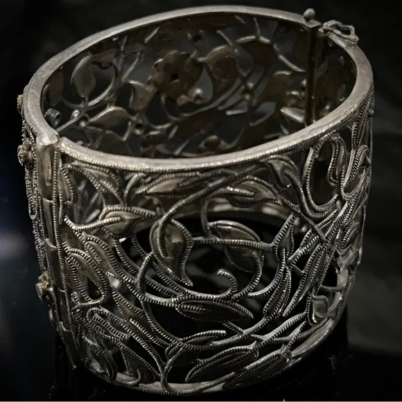 Judith Jack 90g Museum Piece- Sterling and 14kg Rose Cuff- one of a kind Elite